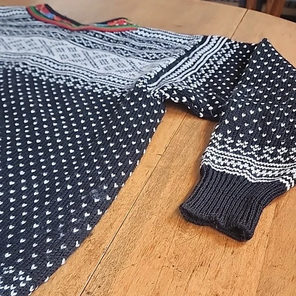 Vintage 90s wool Dale of Norway Scandinavian sweater 50 M L EUC - Picture 17 of 17